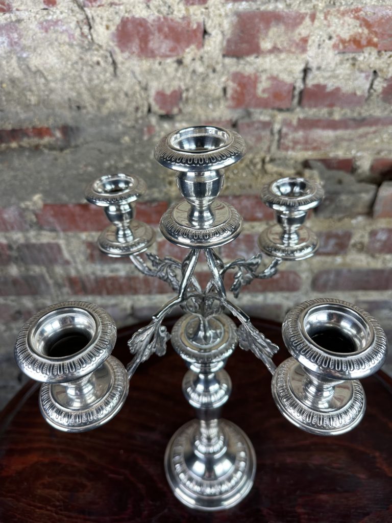 Brocante De La Ferme