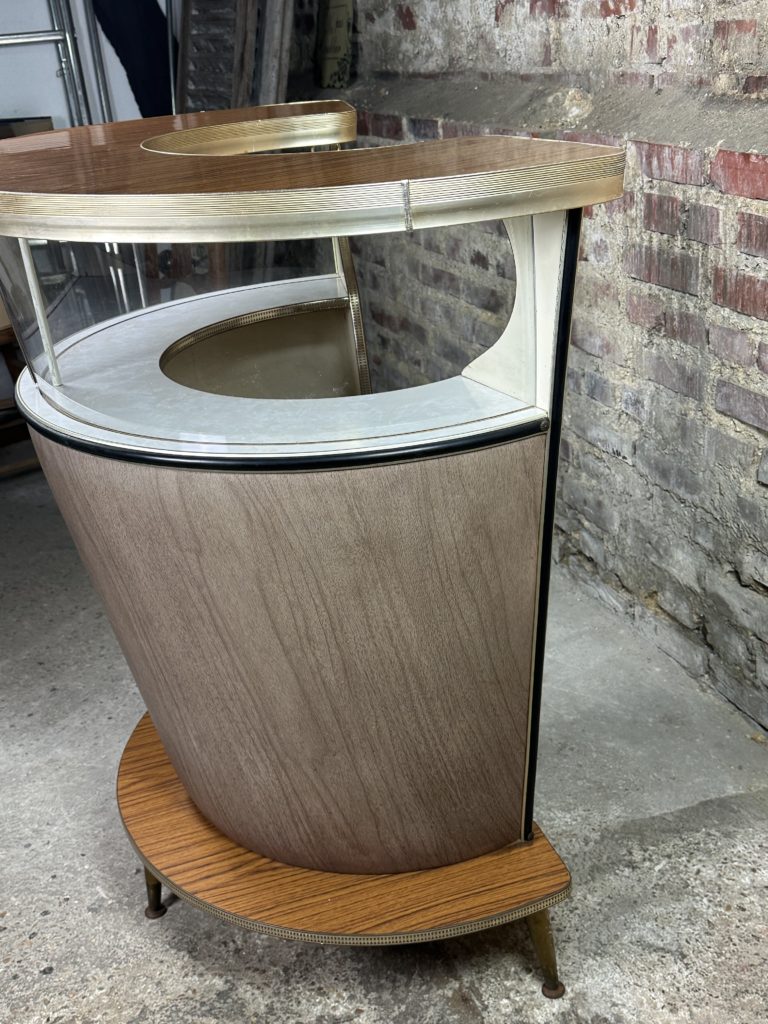 Brocante De La Ferme