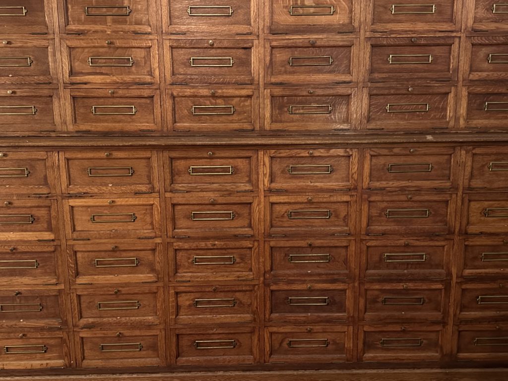 Brocante De La Ferme