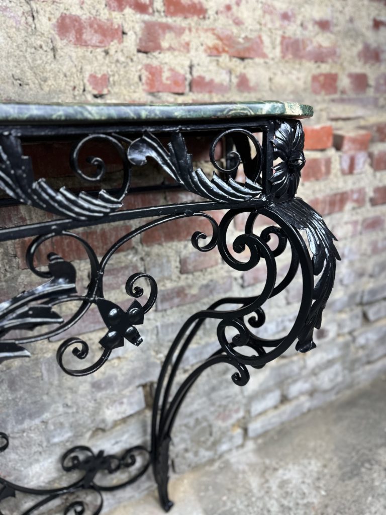 Brocante De La Ferme