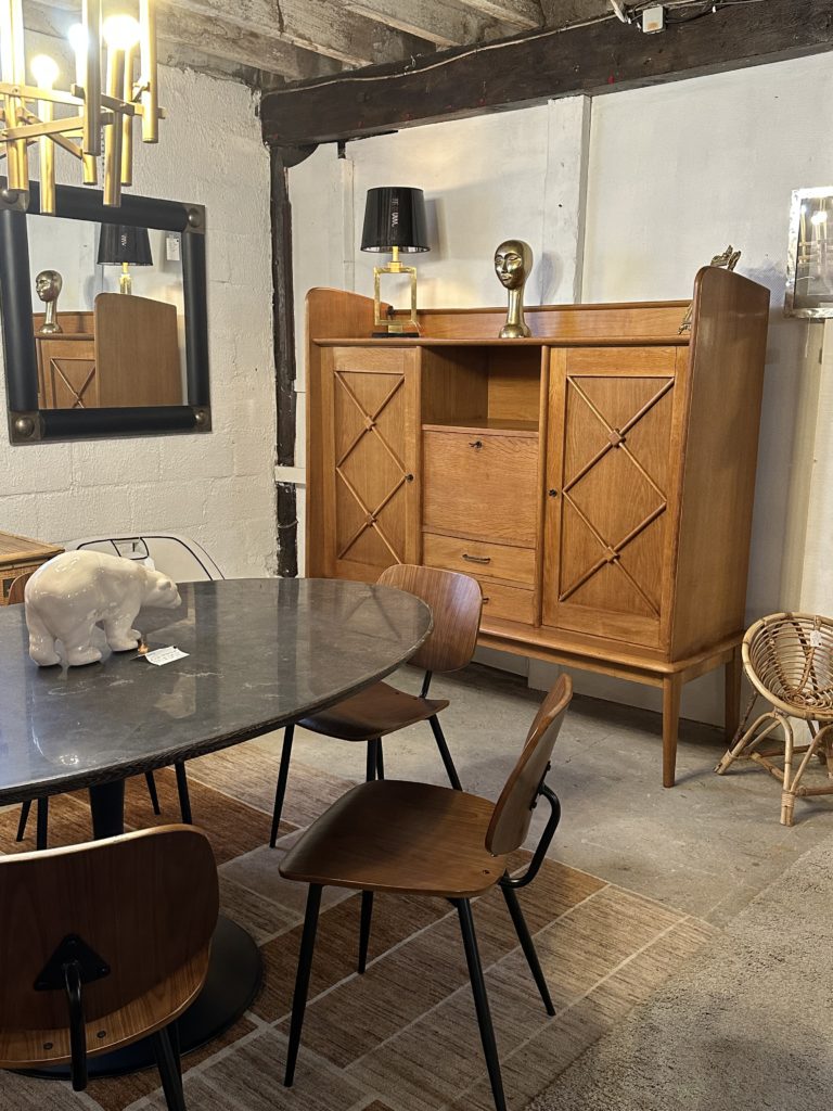 Brocante De La Ferme