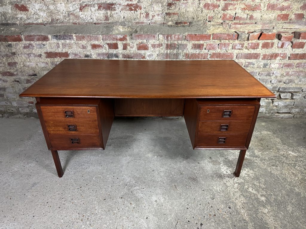 Brocante De La Ferme