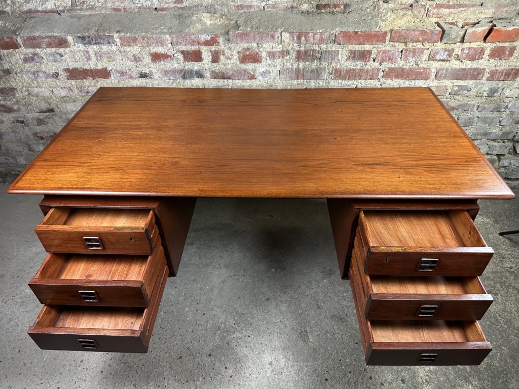 Brocante De La Ferme