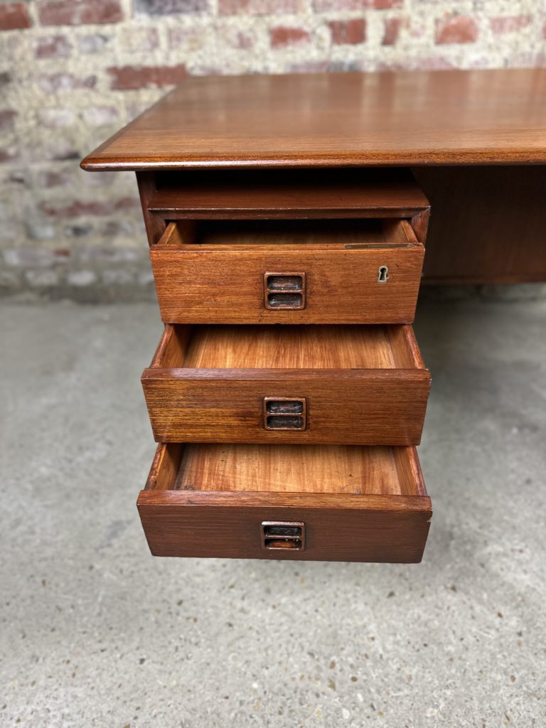 Brocante De La Ferme