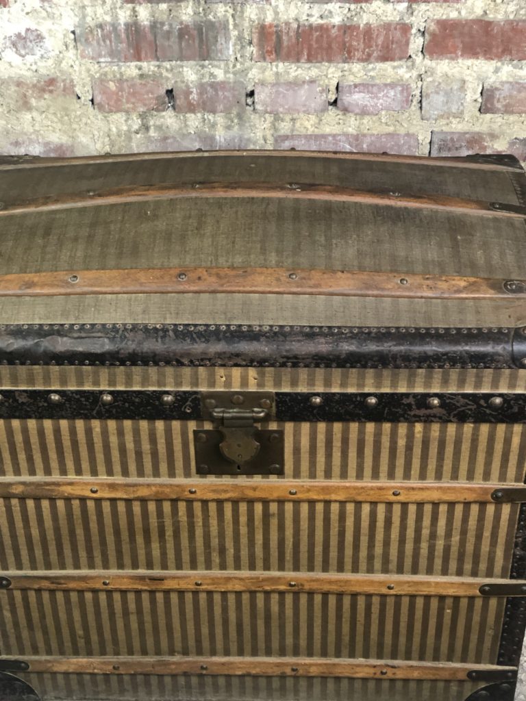 Brocante De La Ferme