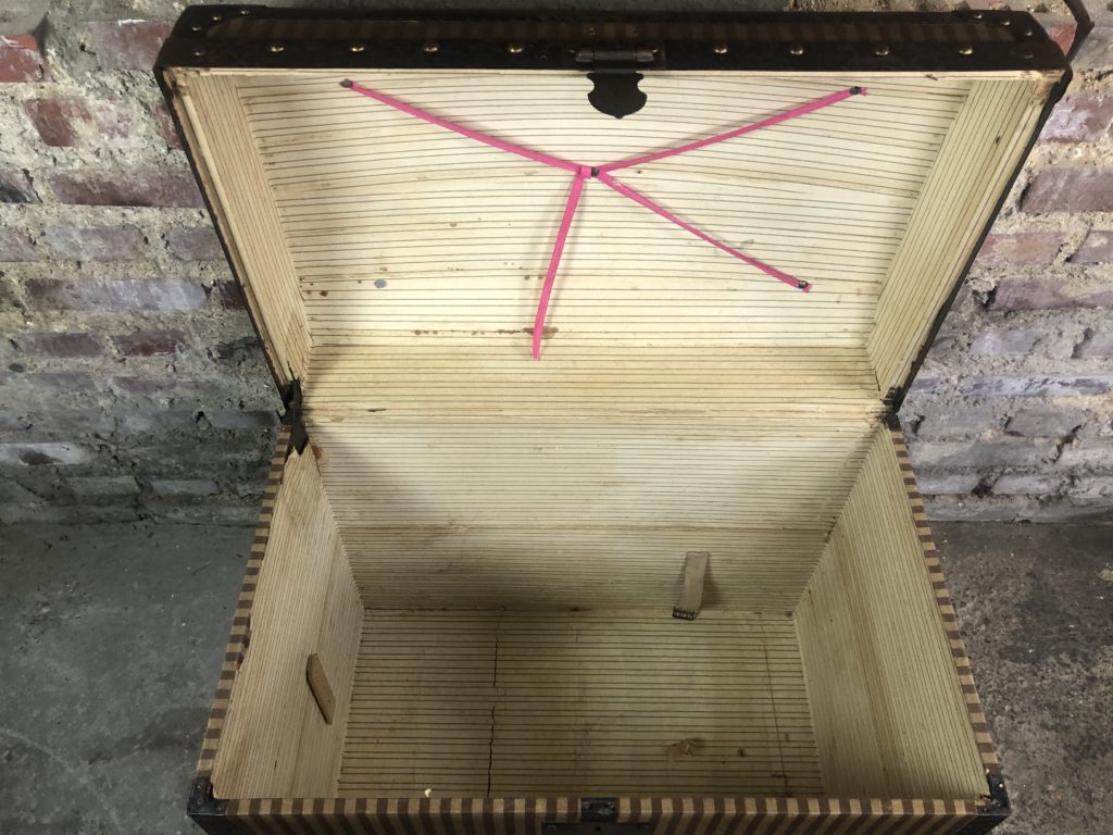 Brocante De La Ferme