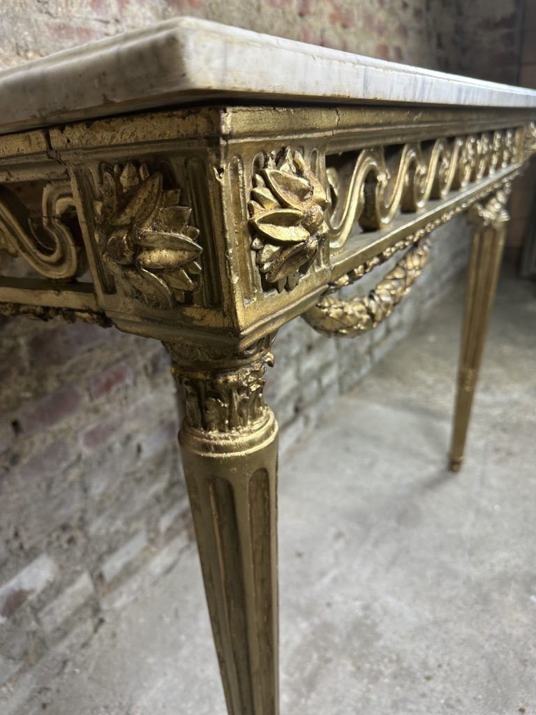 Brocante De La Ferme