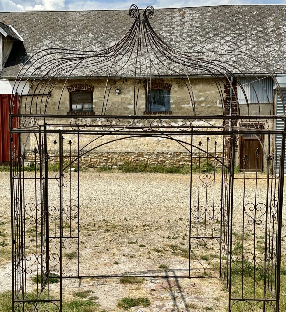 Brocante De La Ferme