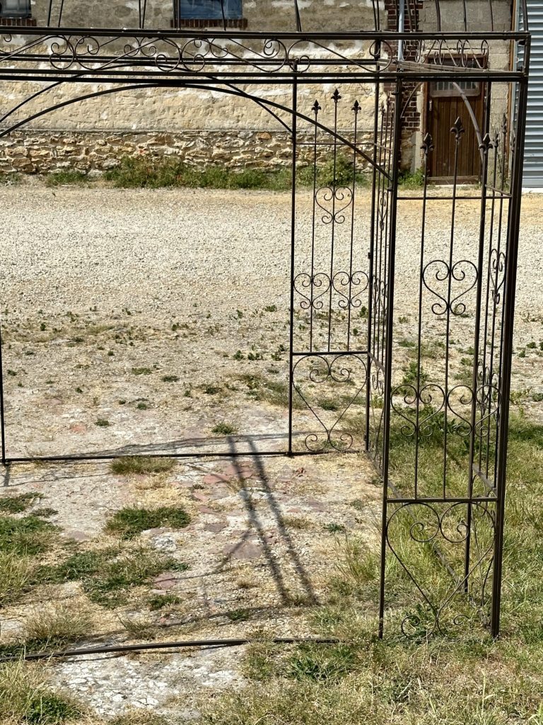 Brocante De La Ferme