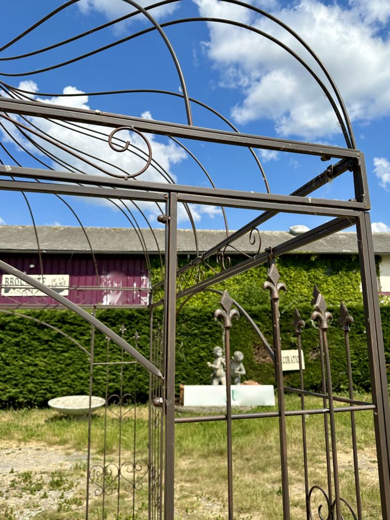 Brocante De La Ferme