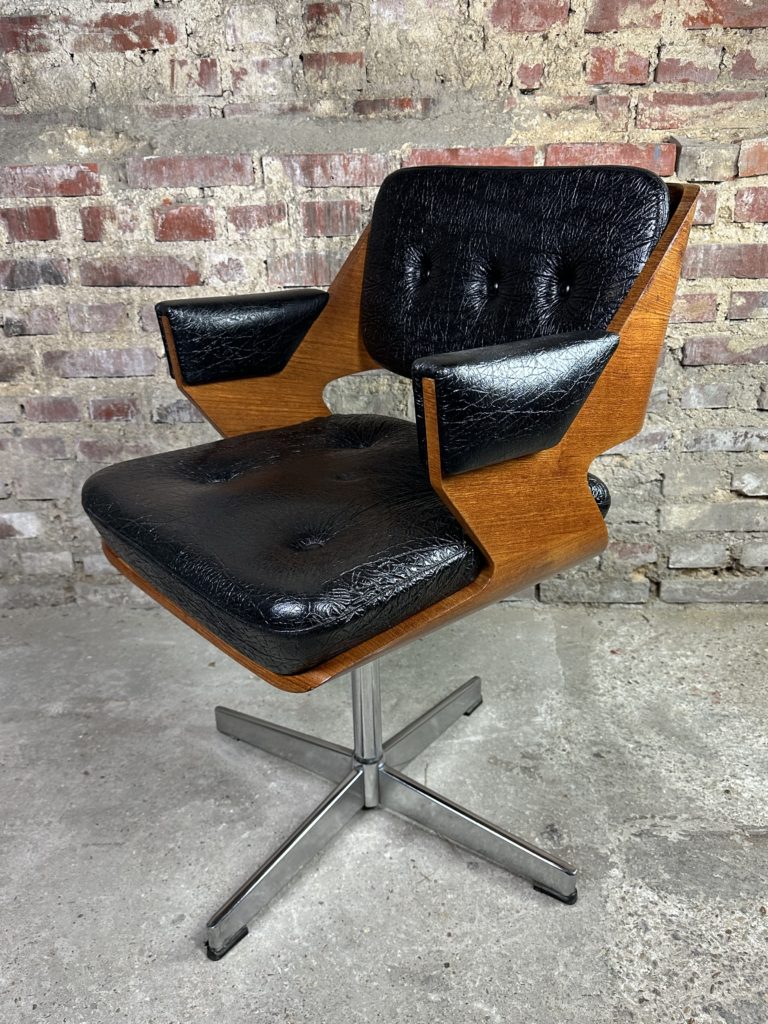 Brocante De La Ferme