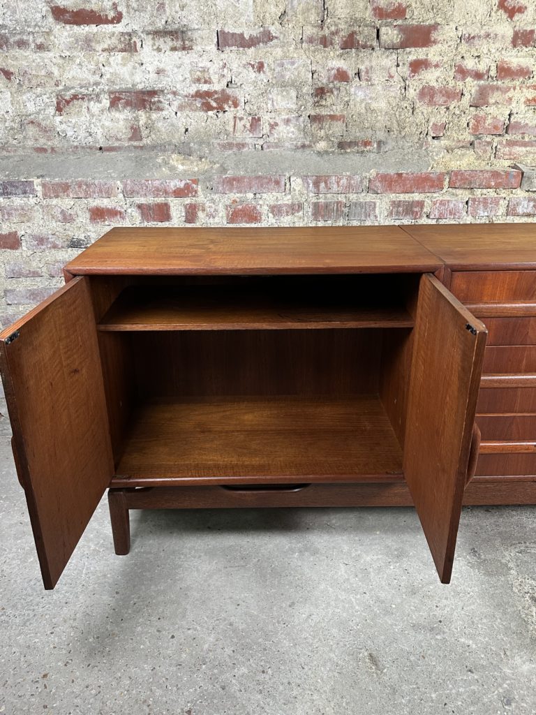 Brocante De La Ferme