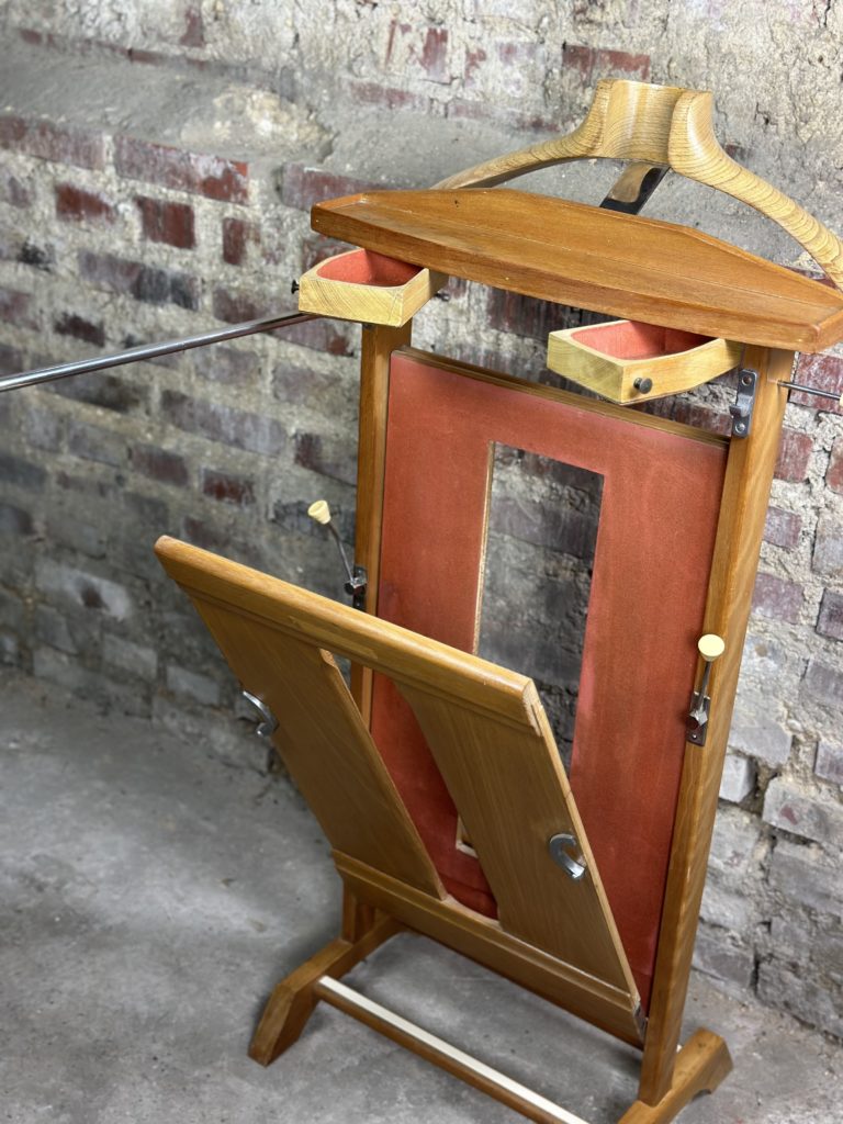 Brocante De La Ferme