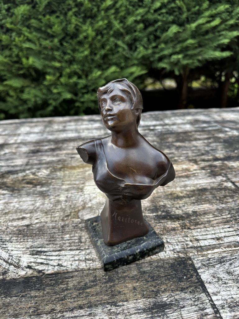 Brocante De La Ferme