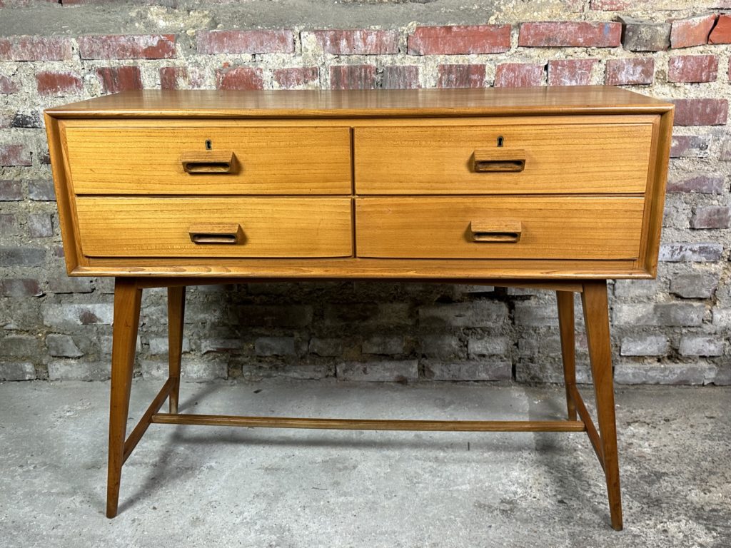 Brocante De La Ferme