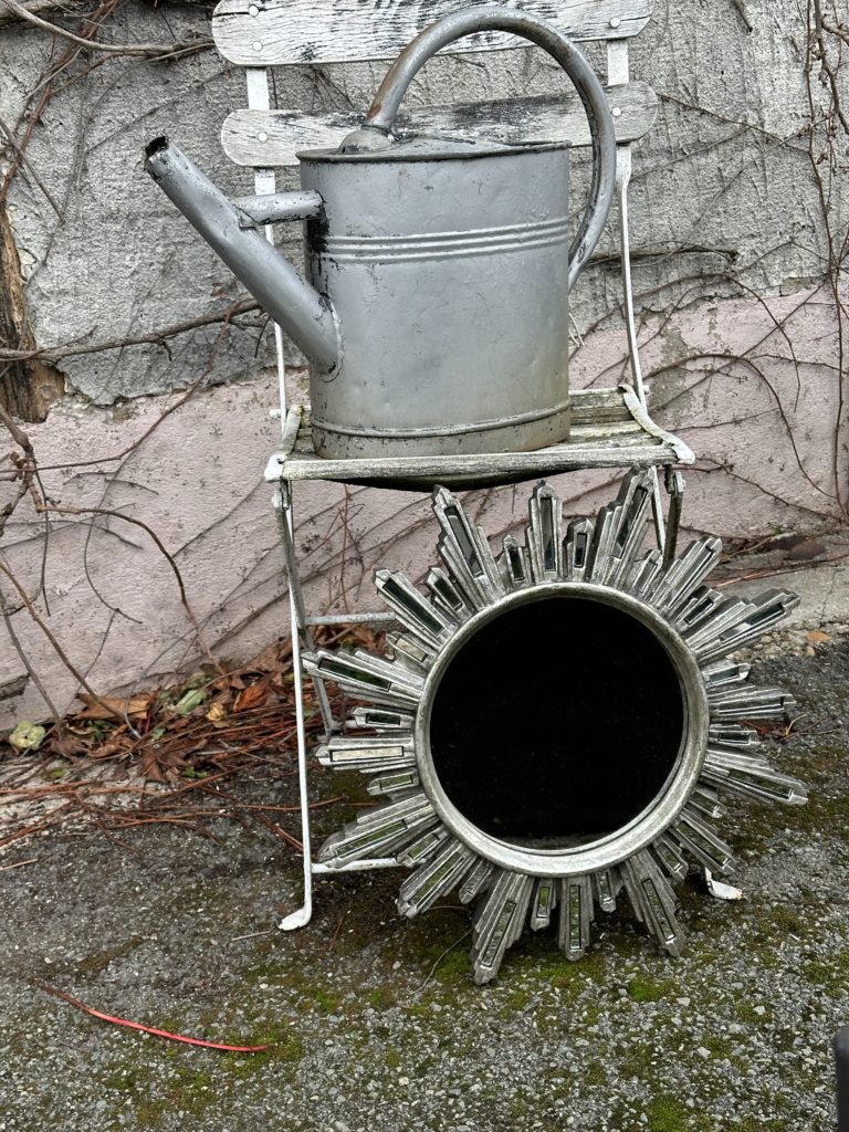 Brocante De La Ferme