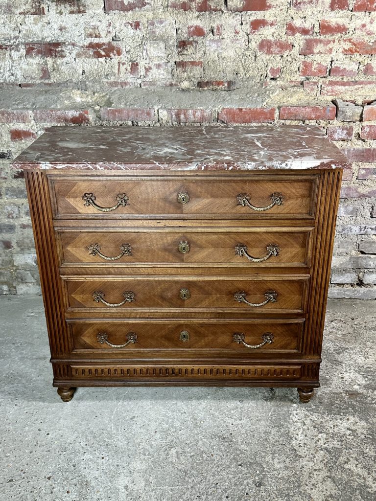 Brocante De La Ferme
