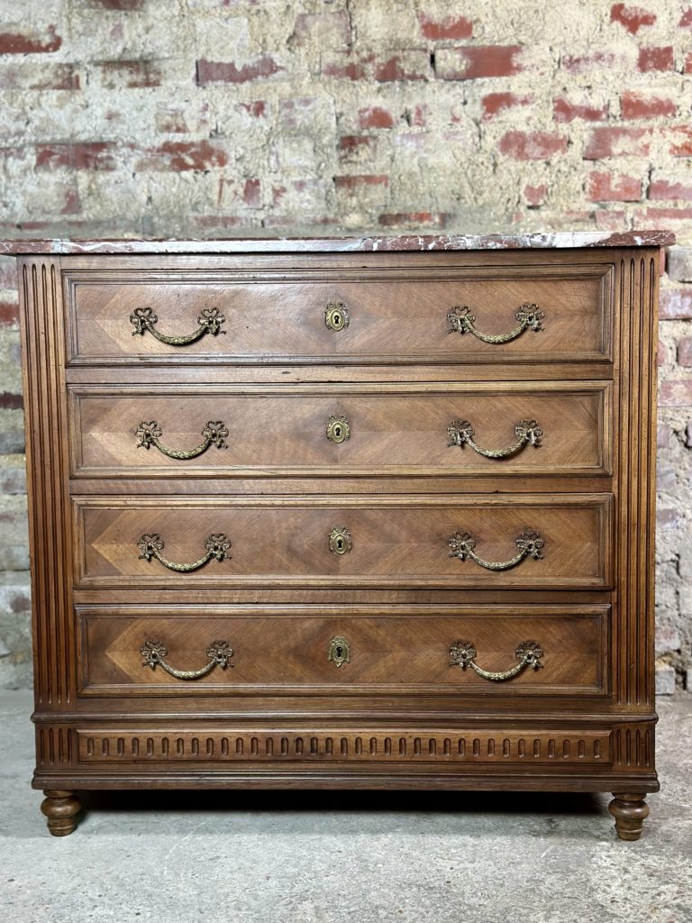 Brocante De La Ferme