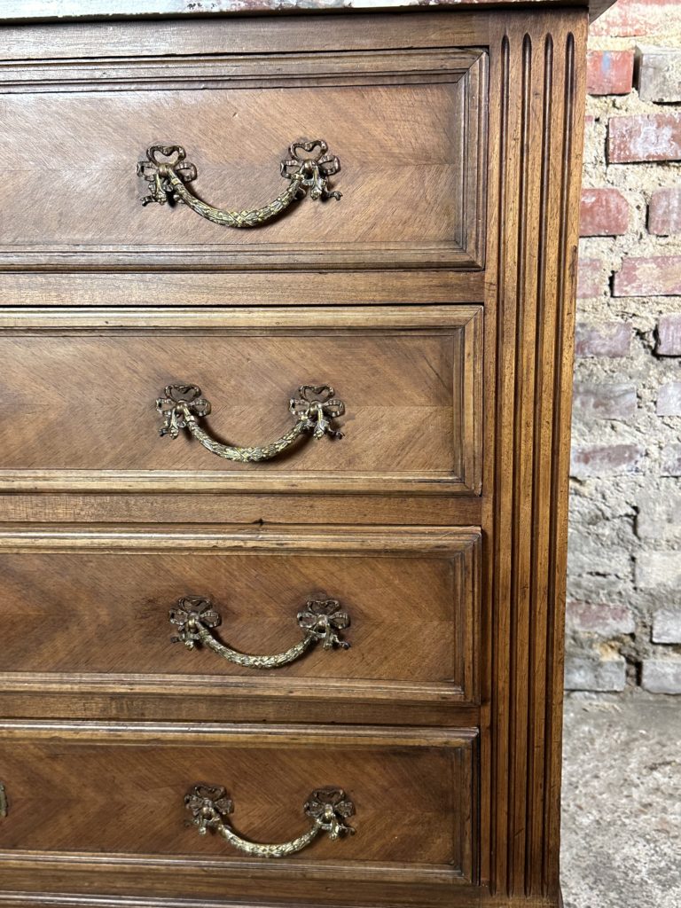 Brocante De La Ferme