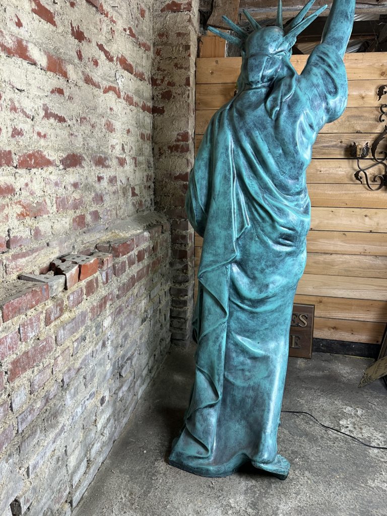 Brocante De La Ferme