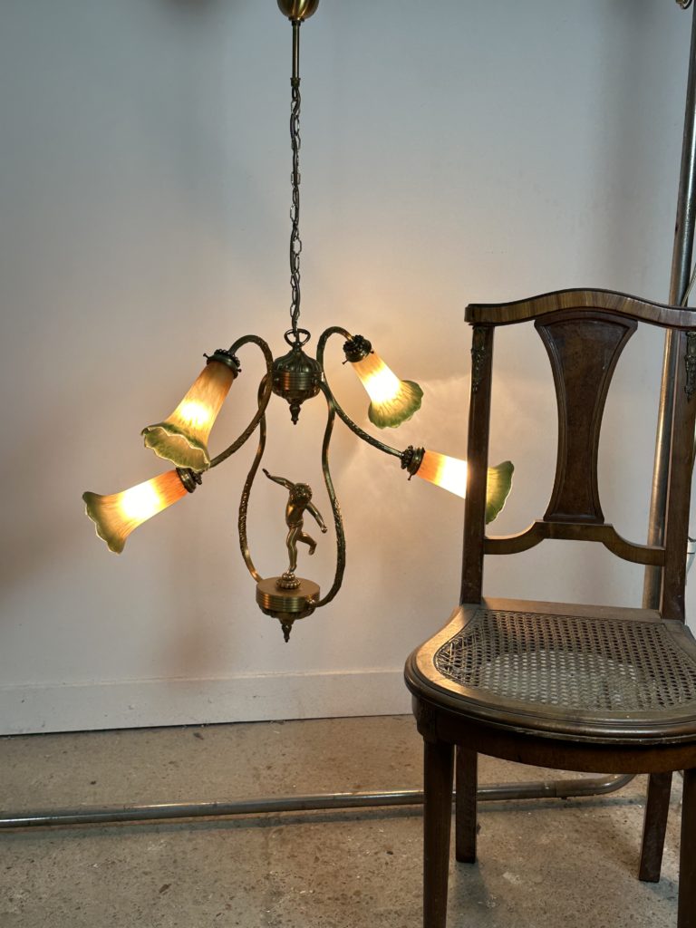 Brocante De La Ferme