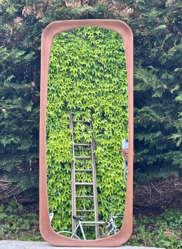 Miroir scandinave en bois brut teinte miel 122x90 cm