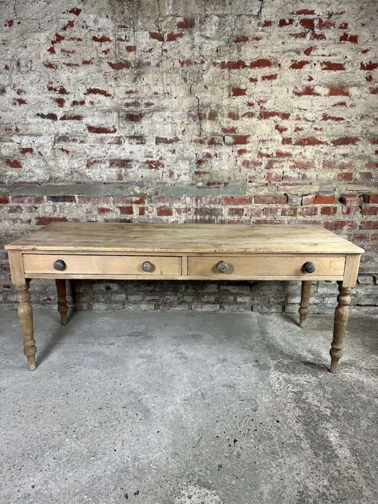 Brocante De La Ferme