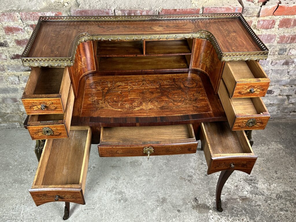 Brocante De La Ferme