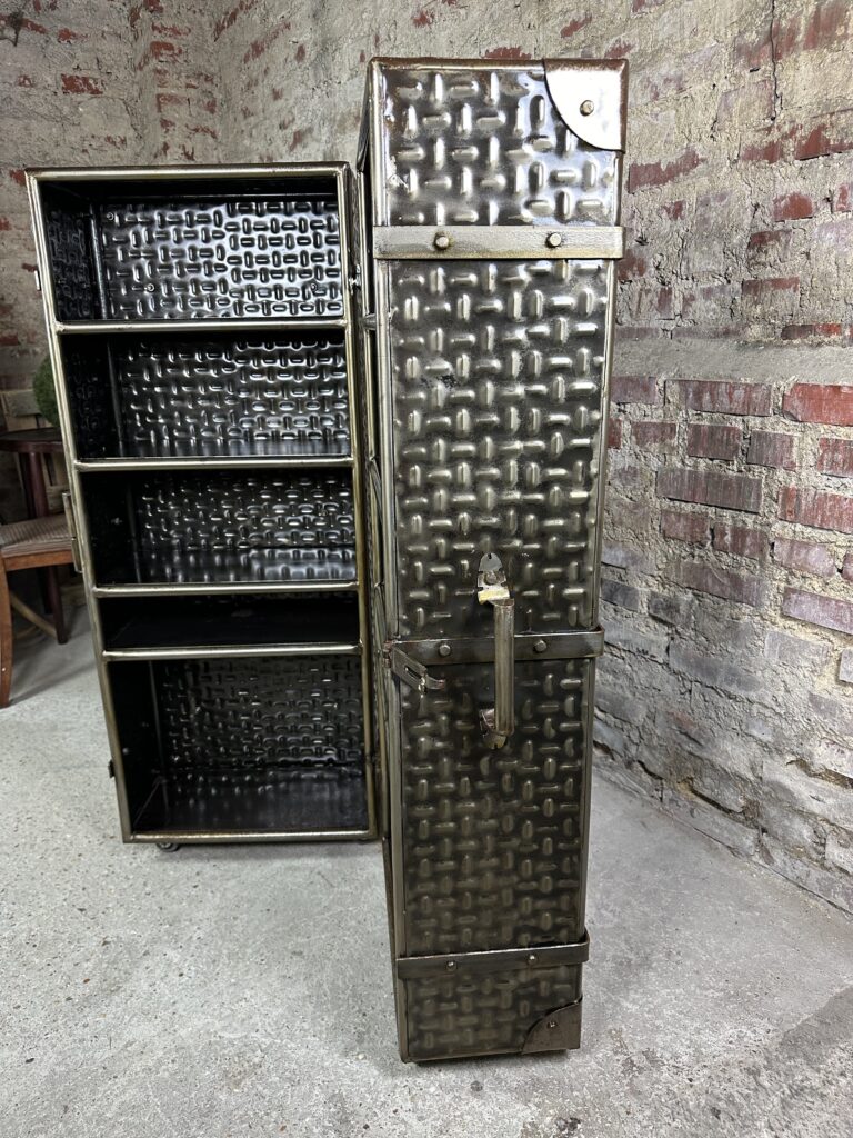 Brocante De La Ferme
