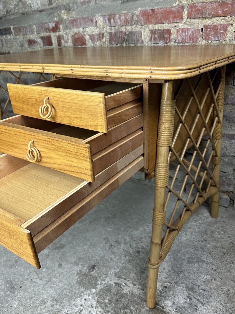 Brocante De La Ferme