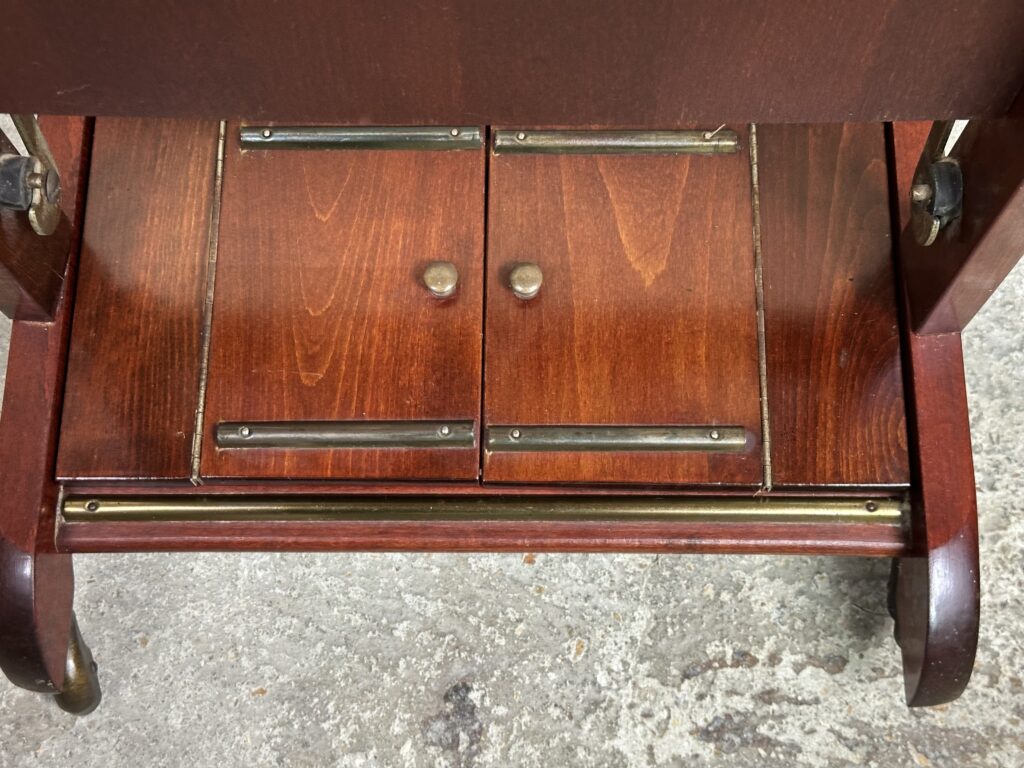 Brocante De La Ferme