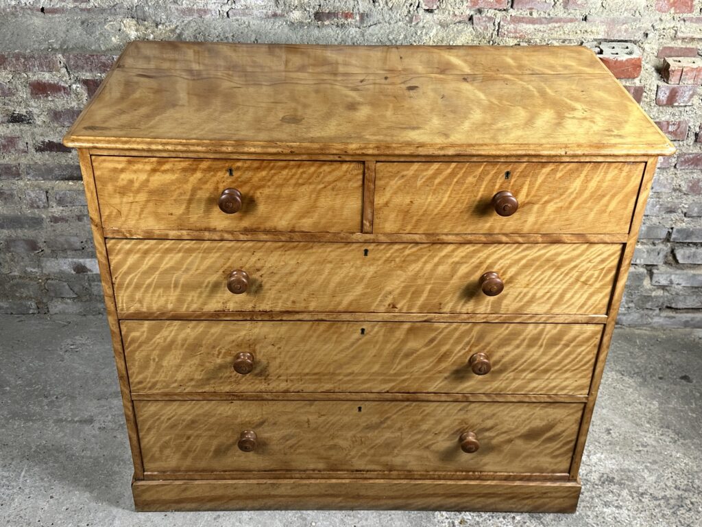 Brocante De La Ferme
