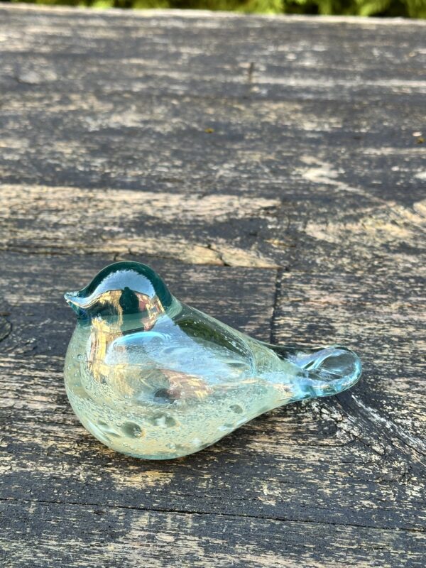 Presse papier oiseau de verre a reflets vert d'eau – Image 6