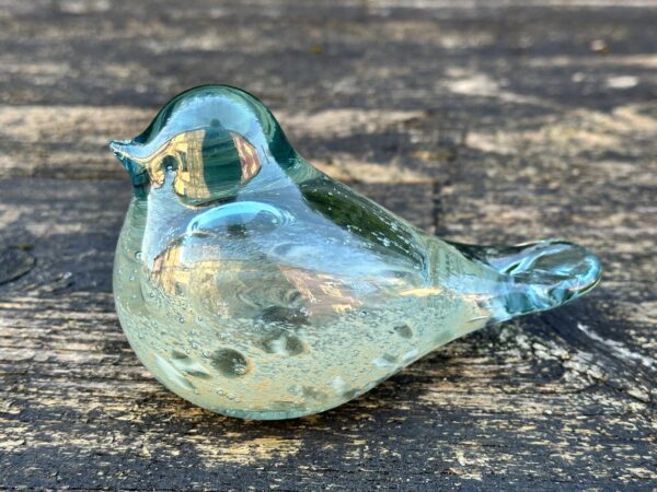 Presse papier oiseau de verre a reflets vert d'eau – Image 9