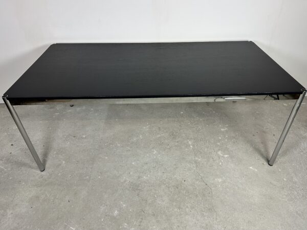 Table USM Haller T59 stratifié noir et acier chromé – Image 8