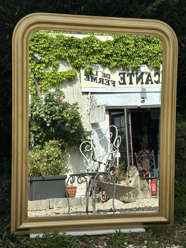 Brocante De La Ferme