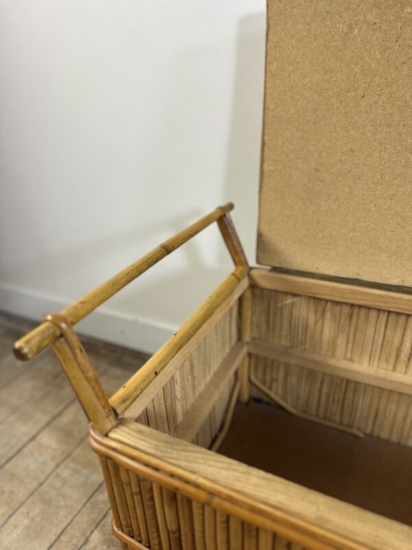 Banc Coffre de rangement en rotin vintage 1960 – Image 4