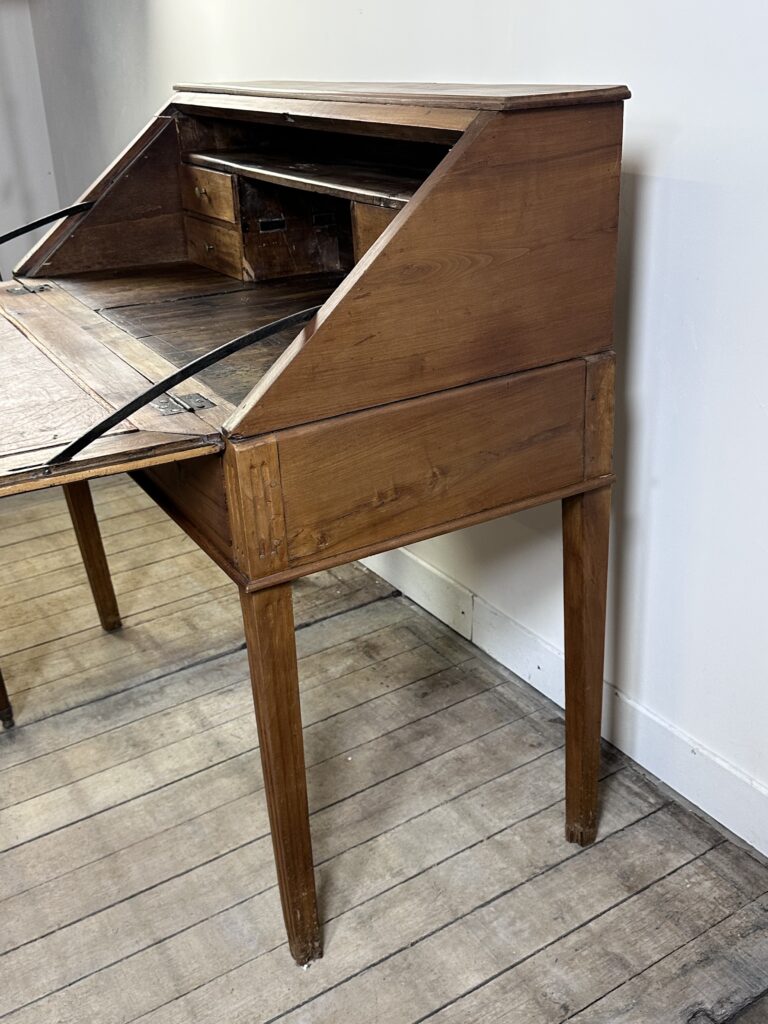 Brocante De La Ferme