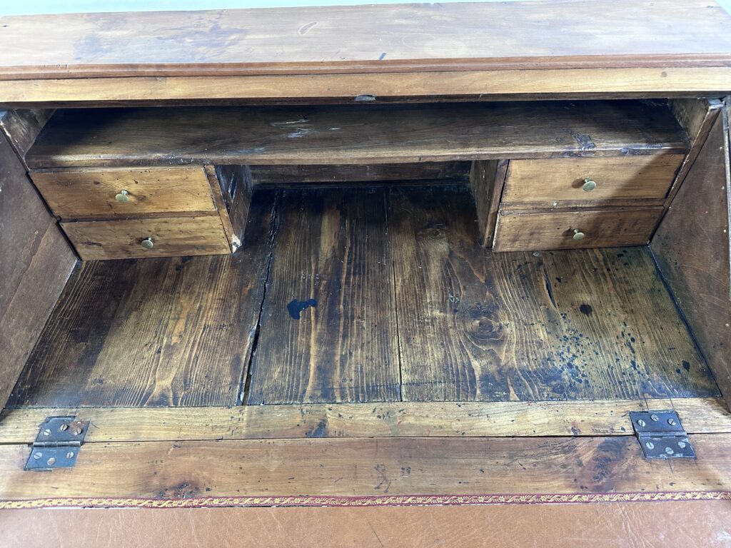 Brocante De La Ferme