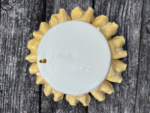 Fleur Santoline jaune en céramique diamètre 19 cm – Image 8