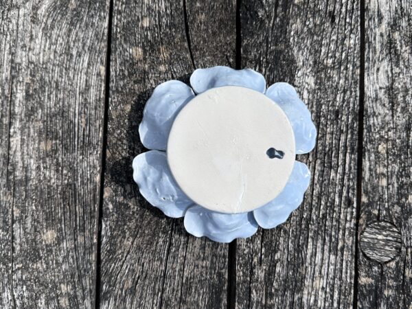 Fleur Anémone bleu en céramique diamètre 15 cm – Image 7