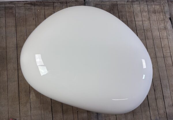 Table basse galet Khoisi par Naoto Fukasawa éditée par Driade Italie – Image 4