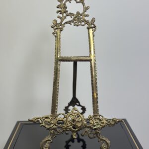 Chevalet de table en laiton doré de style Louis XV