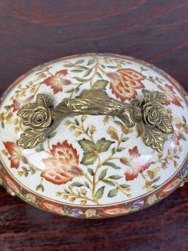 Pot en céramique émaillée et bronze de style Louis XV 22x16cm – Image 6
