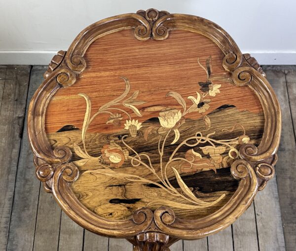 Guéridon aux libellules de style Gallé Art nouveau en marqueterie – Image 2