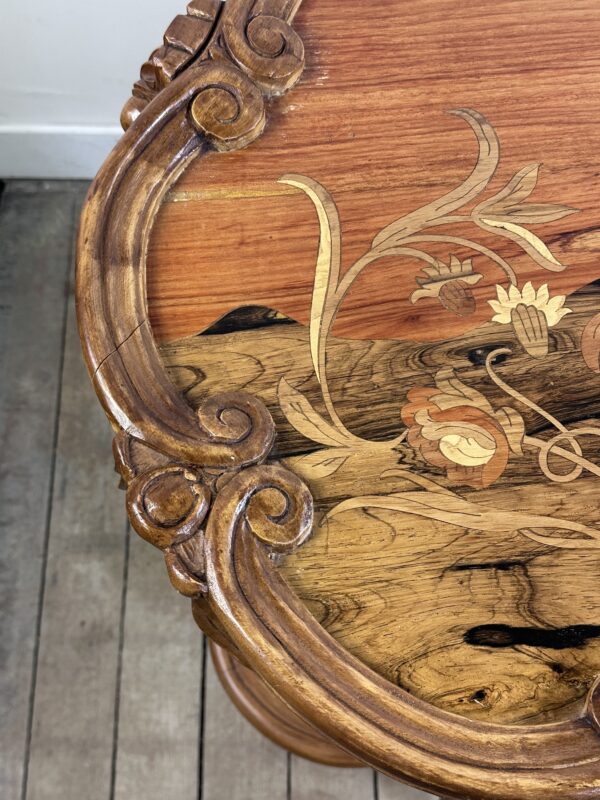 Guéridon aux libellules de style Gallé Art nouveau en marqueterie – Image 6