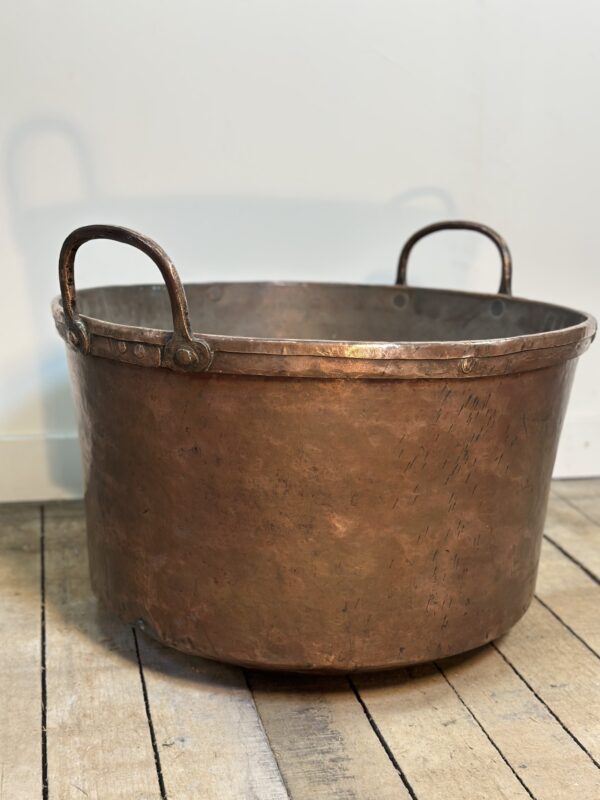 Chaudron / bassine ancienne en cuivre diamètre 58 cm