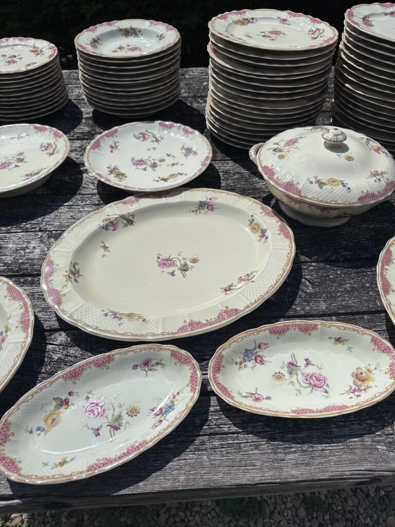 Brocante De La Ferme