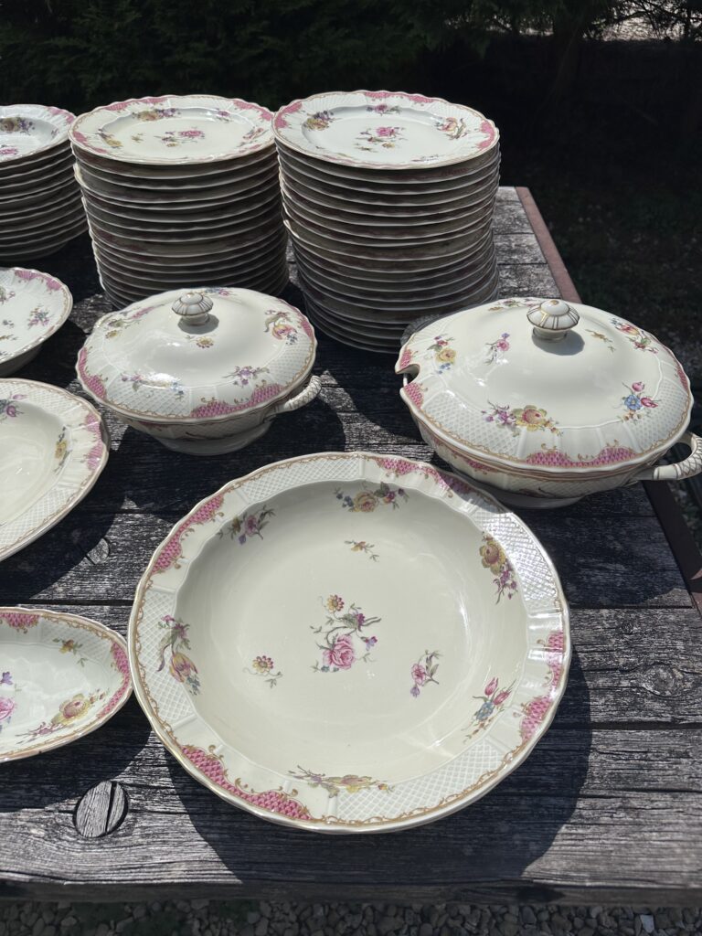 Brocante De La Ferme