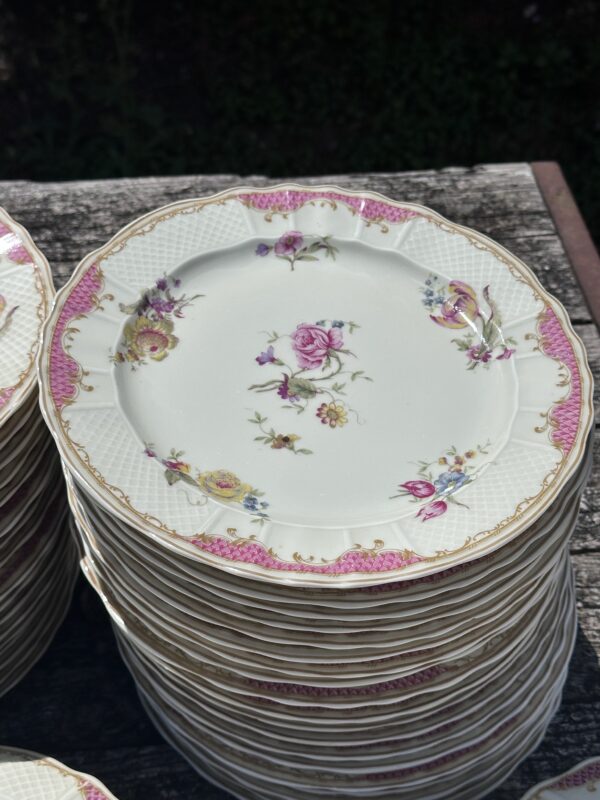 Service de table 71 pièces Bernardaud Limoges vintage 1960 – Image 3